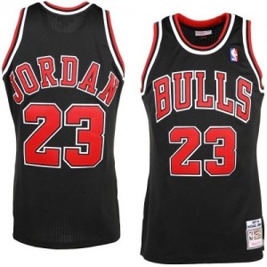 Mitchell and Ness NBA Maillots De Basket Jordan Bulls #23 Noir Homme Throwback