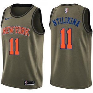 Maillot De Frank Ntilikina Knicks Homme vert No.11 Salute to Service Nike