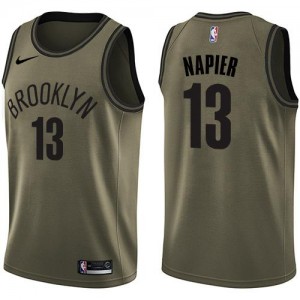 Nike NBA Maillot Shabazz Napier Nets #13 vert Salute to Service Homme